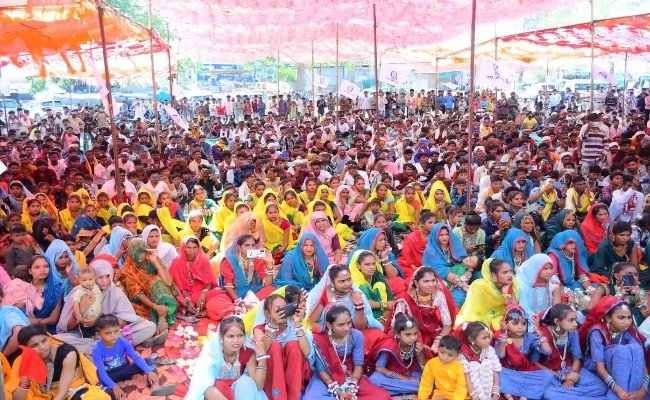 राणा पूंजा भील के गाता स्थापना में उमड़ा भील आदिवासी समुदाय